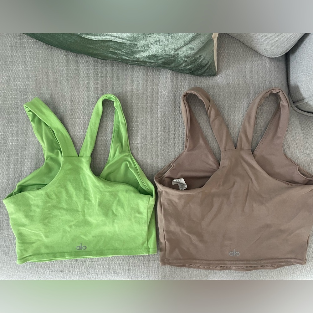 ALO | Yoga Green and Brown Workout Tops - Picture 2 of 4